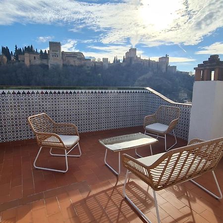 Zenit Mediterranean Suites By Florentia Homes Granada Esterno foto